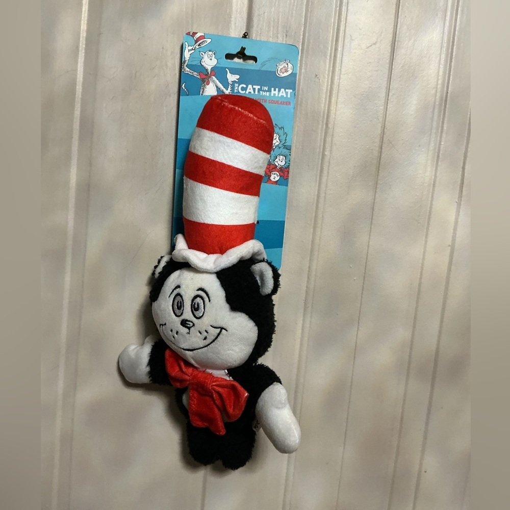 Brand New 13” Dr Seuss Cat in the Hat Dog Toy Plush Clinker & Squeaker